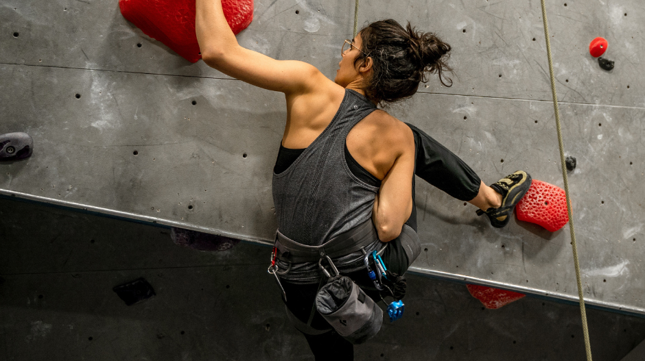 cours d'escalade pour adultes et enfants à Montréal, Zéro Gravité, cours de moulinette, cours de gestuelle, cours pour assurer