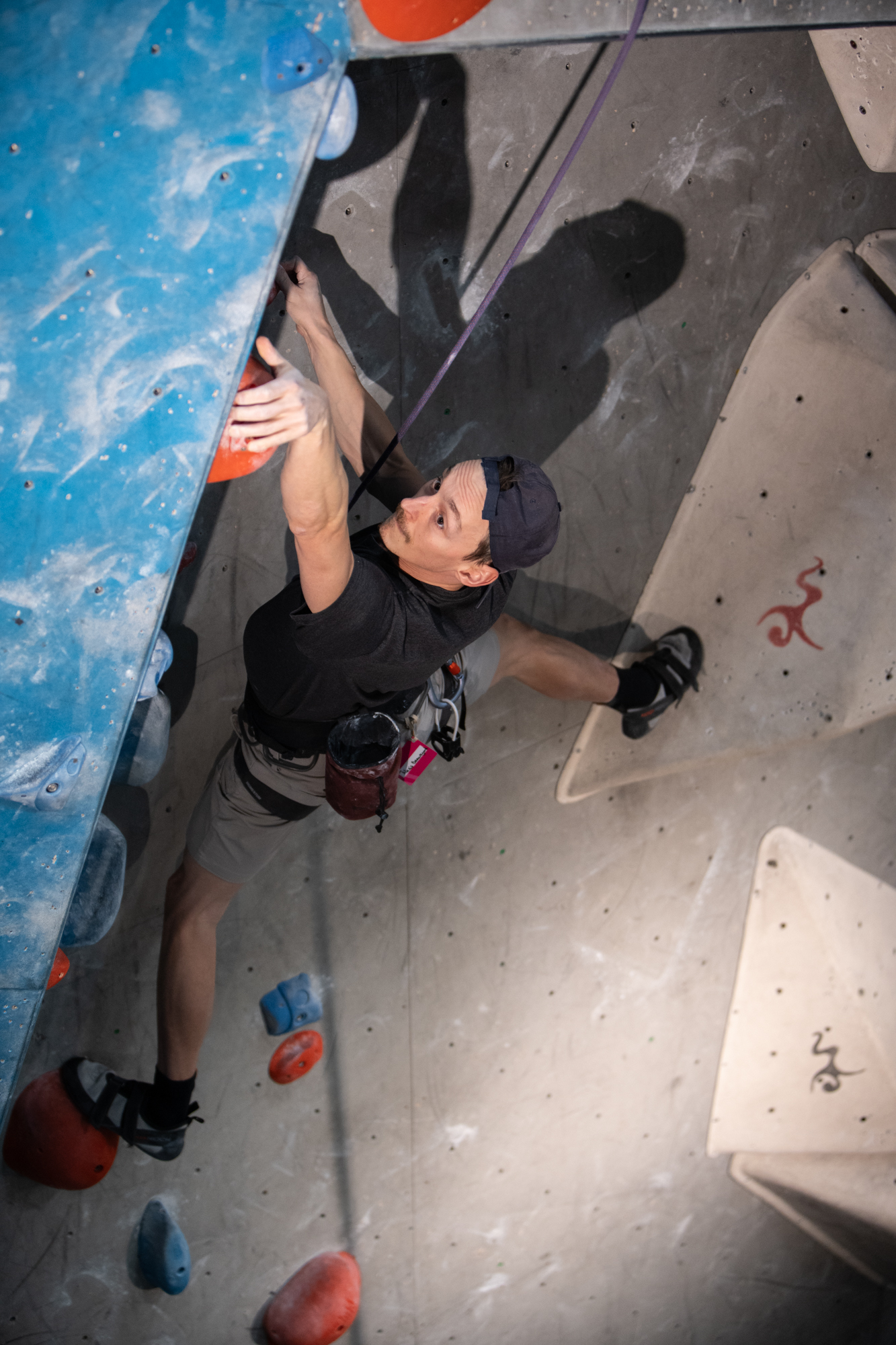 vendredi fou zéro gravité escalade et yoga Montréal